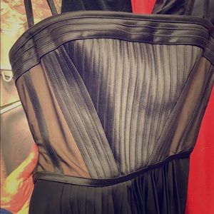 Strapless LBD w/cutout, lace details